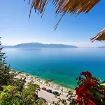 Halina - Happy * Vlorë