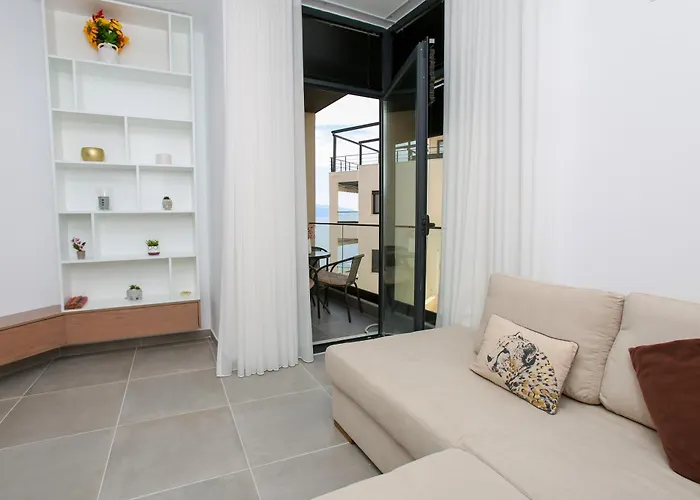 Apartment Halina - Happy Vlorë