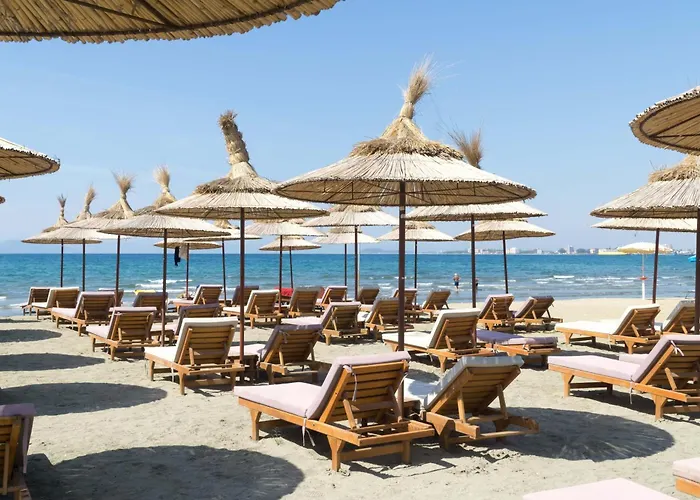 Halina - Happy Vlorë